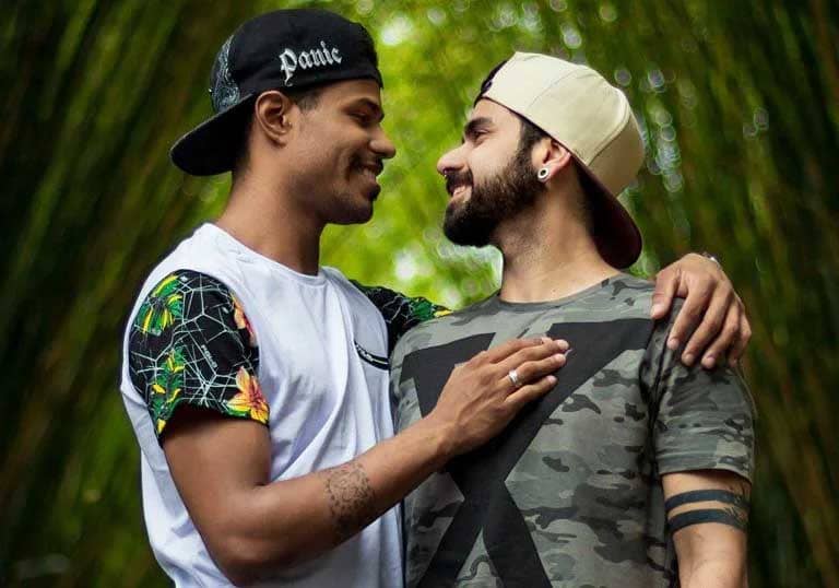 eres Gay O Lesbiana, No importa, Amarre de Amor